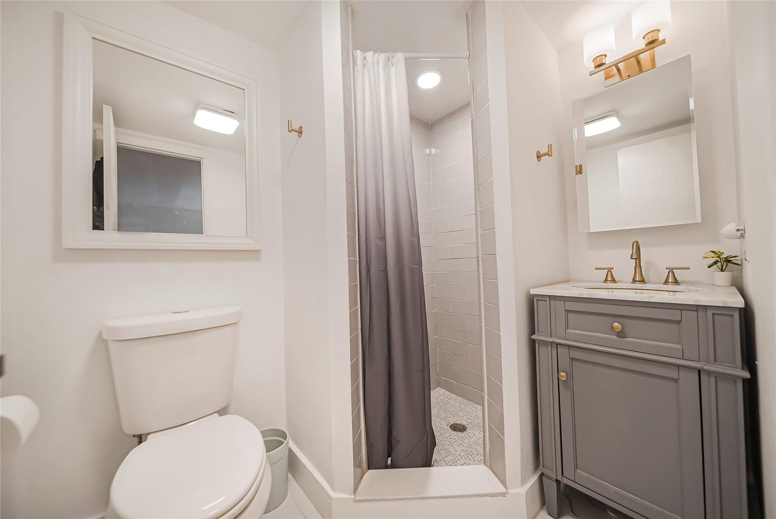 620 Tennis Club Drive 111, Fort Lauderdale, FL 33311 photo 11