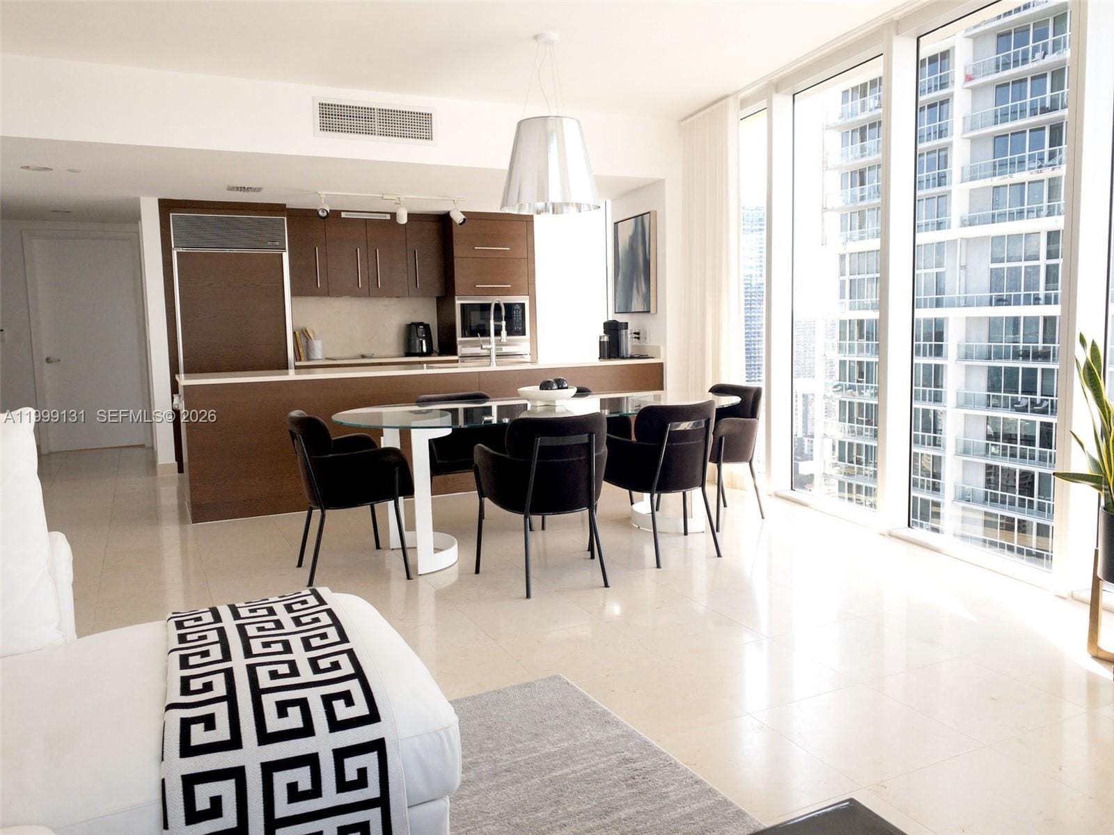 475 Brickell Avenue 3915 — photo 11