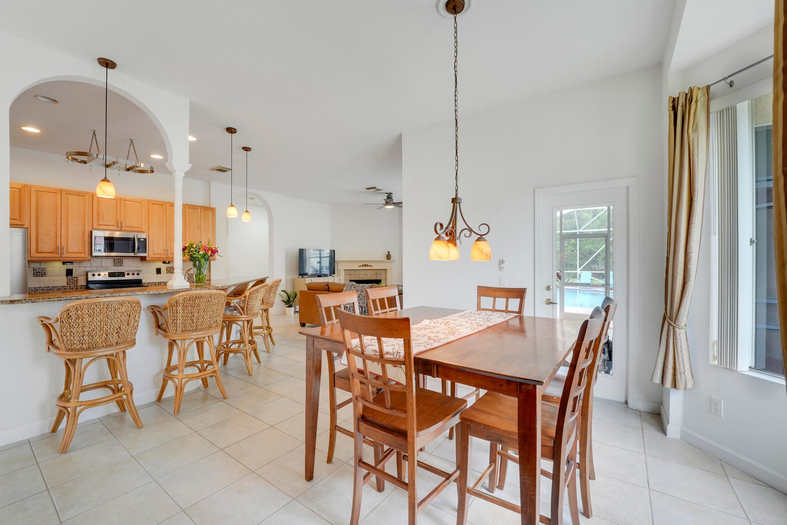573 SW Saint Kitts Cove, Port St. Lucie, FL 34986 photo 12