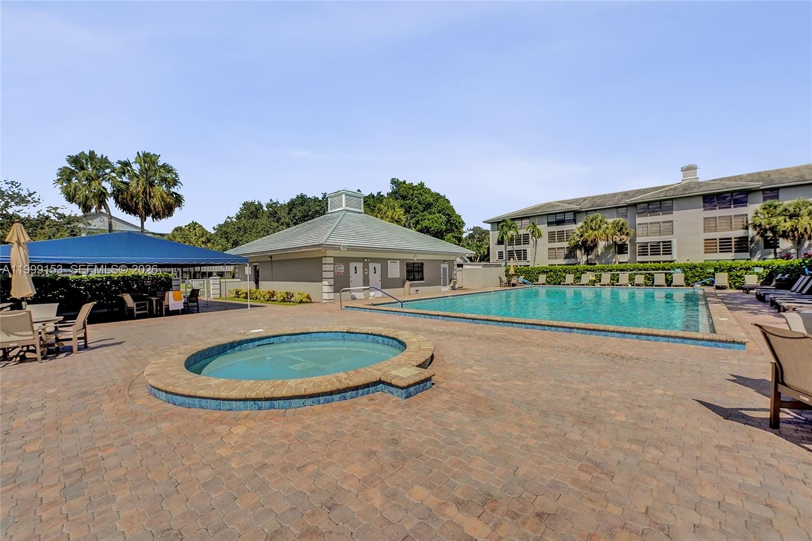 1526 Whitehall Drive 206, Davie, FL 33324