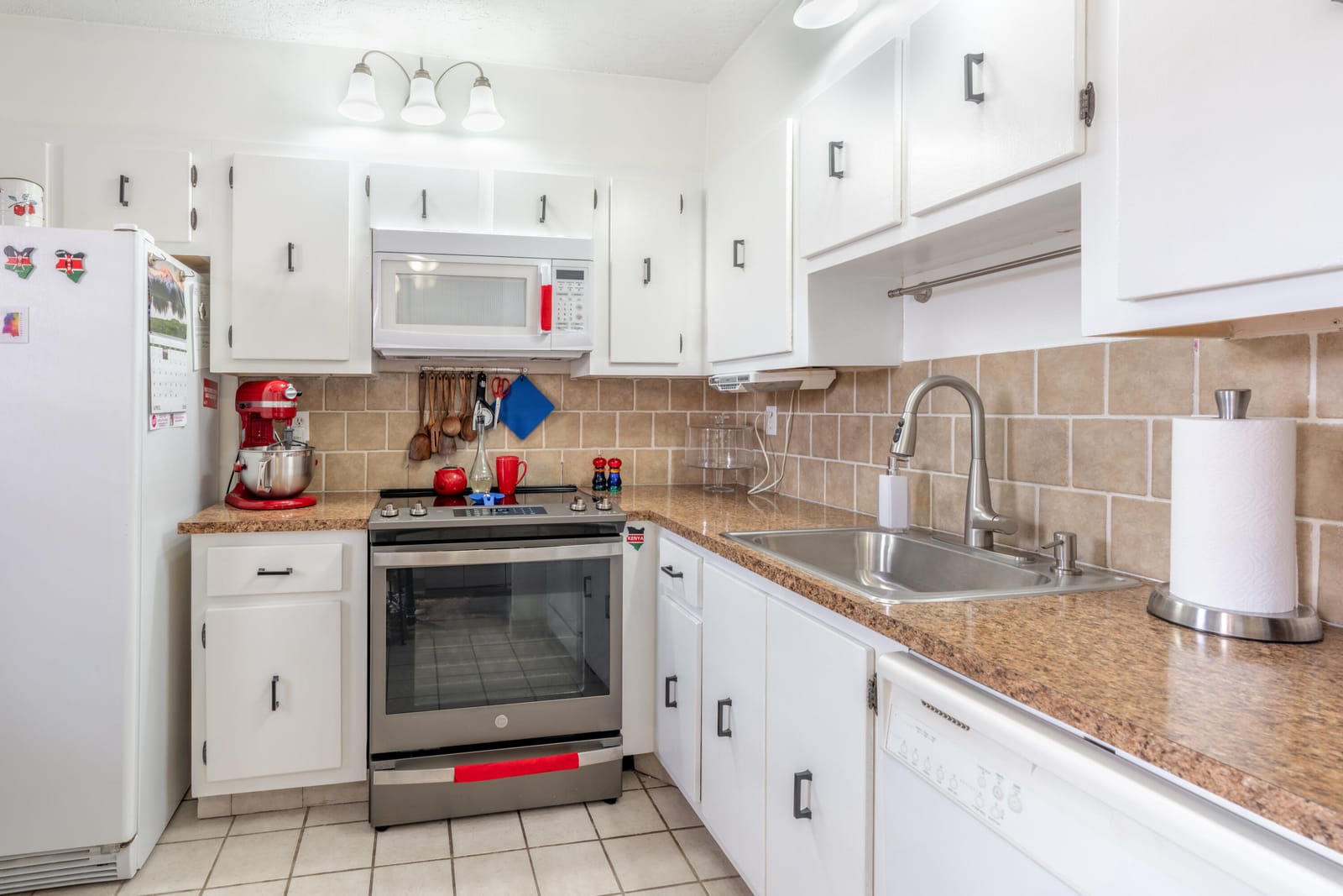 2801 Somerset Drive 411 — photo 3