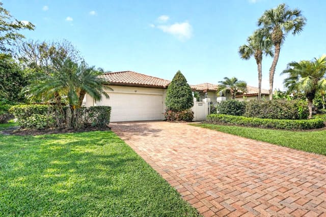 5422 SE Meredith Terrace, Stuart, FL 34997