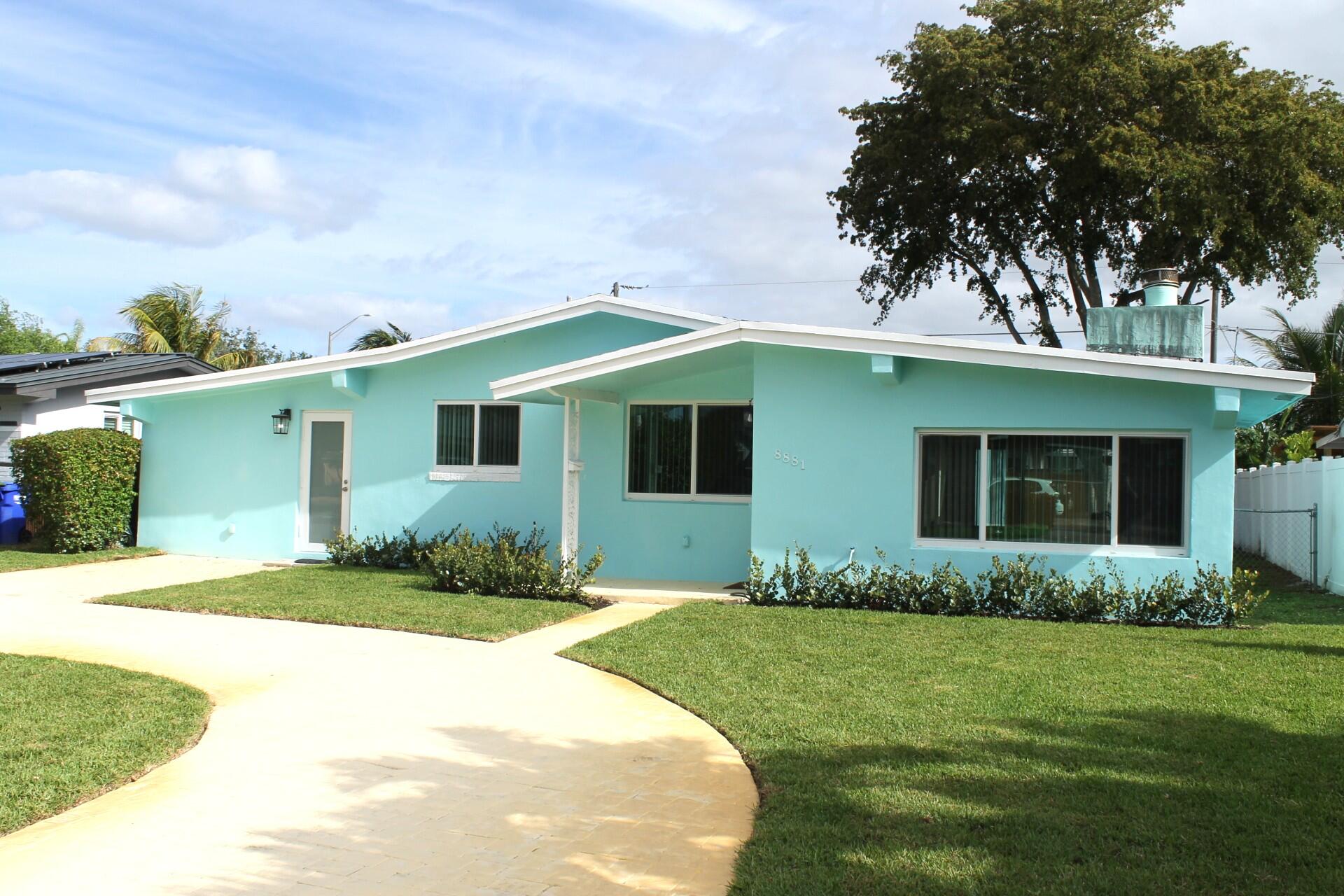 8881 NW 11th Street, Pembroke Pines, FL 33024, Pembroke Pines
