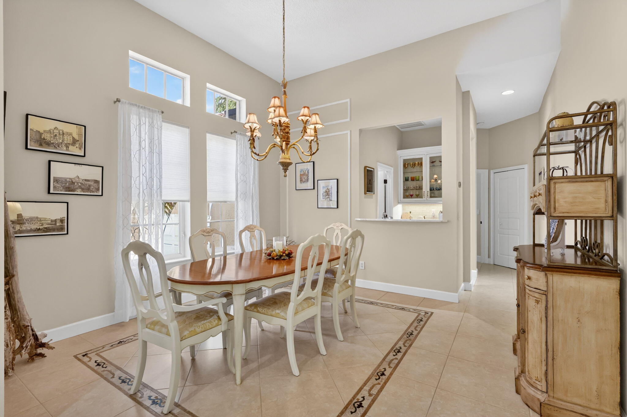 808 SW Classico Court — photo 8
