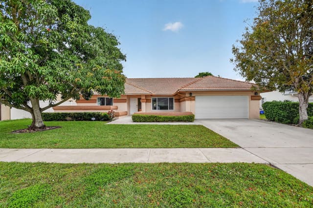 9501 Majestic Way, Boynton Beach, FL 33437