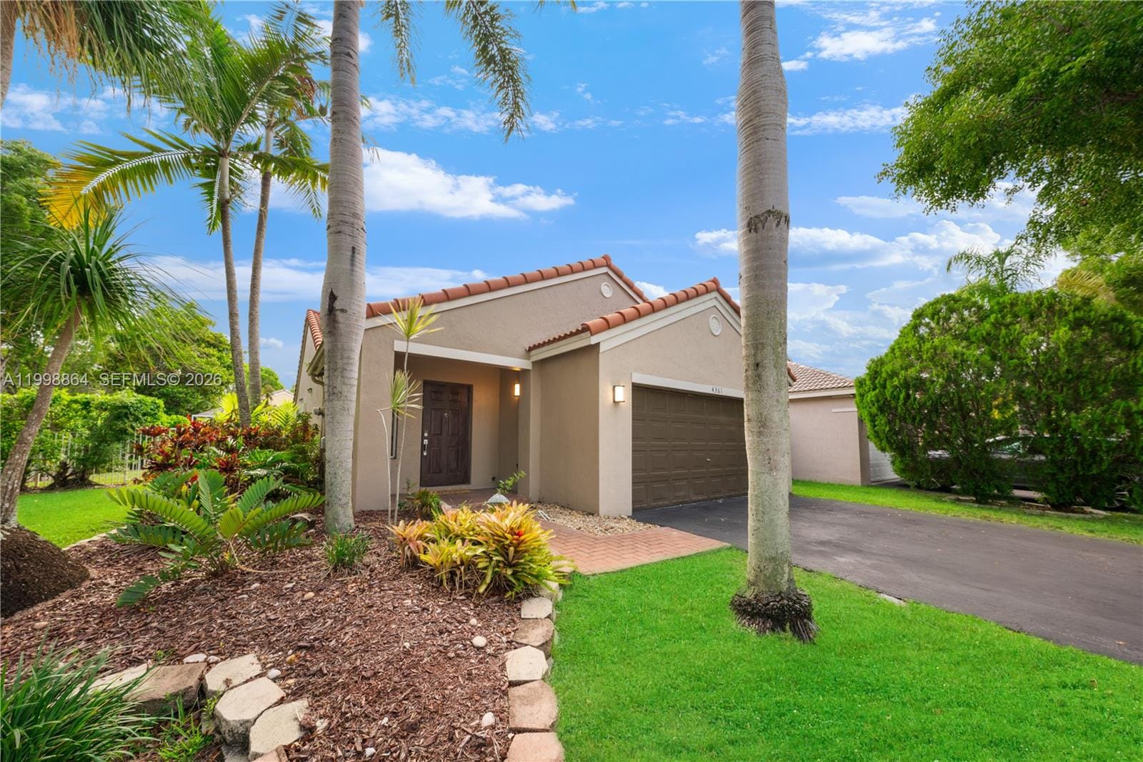 4361 Mahogany Ridge Drive, Weston, FL 33331 photo 2