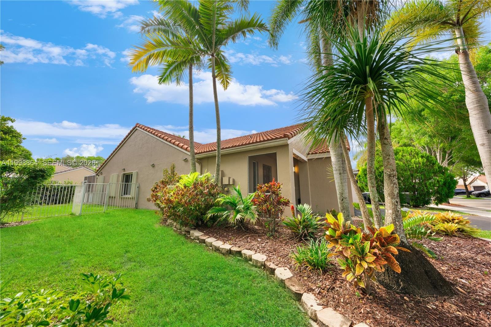 4361 Mahogany Ridge Drive, Weston, FL 33331 photo 3