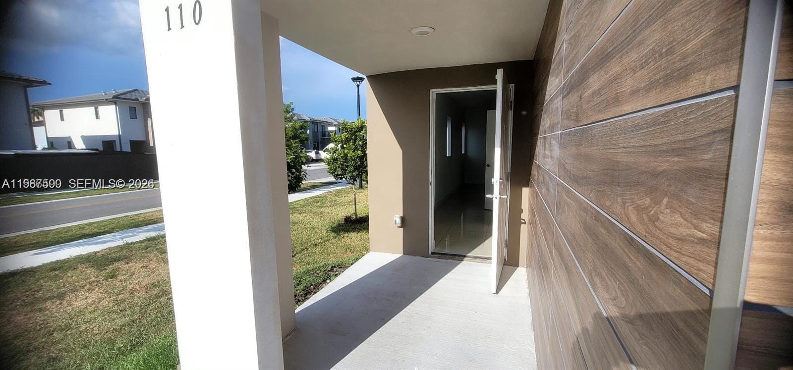 110 NW 11th Court — photo 8