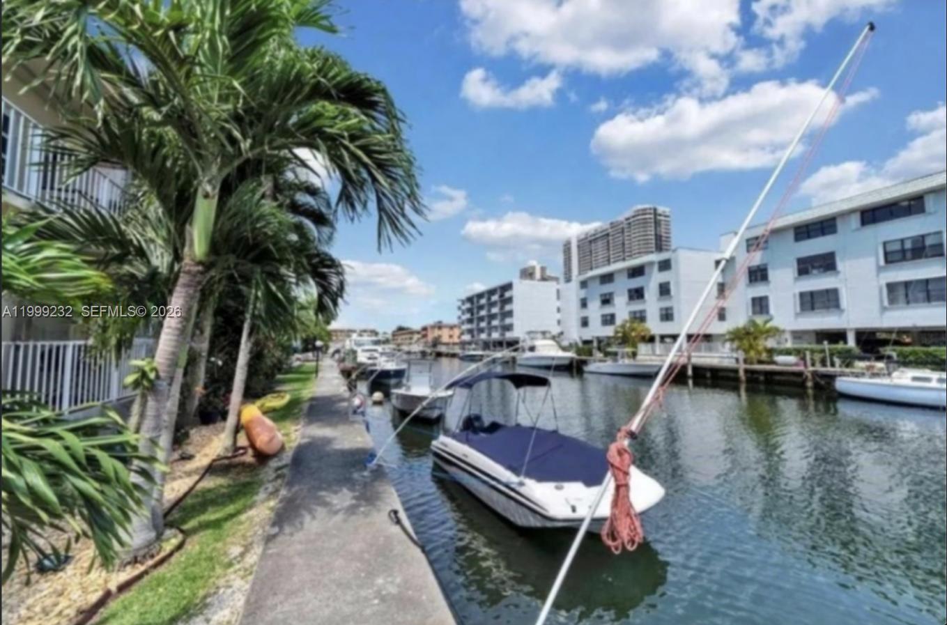 3681 NE 170th Street 4, North Miami Beach, FL 33160, North Miami Beach