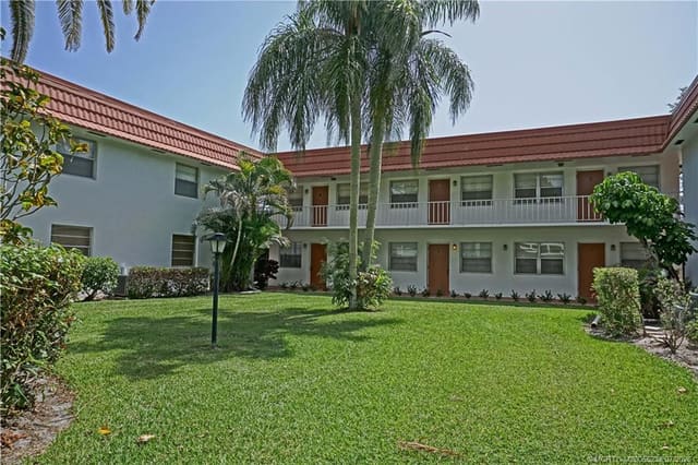 2600 SE Ocean Boulevard Q3, Stuart, FL 34996