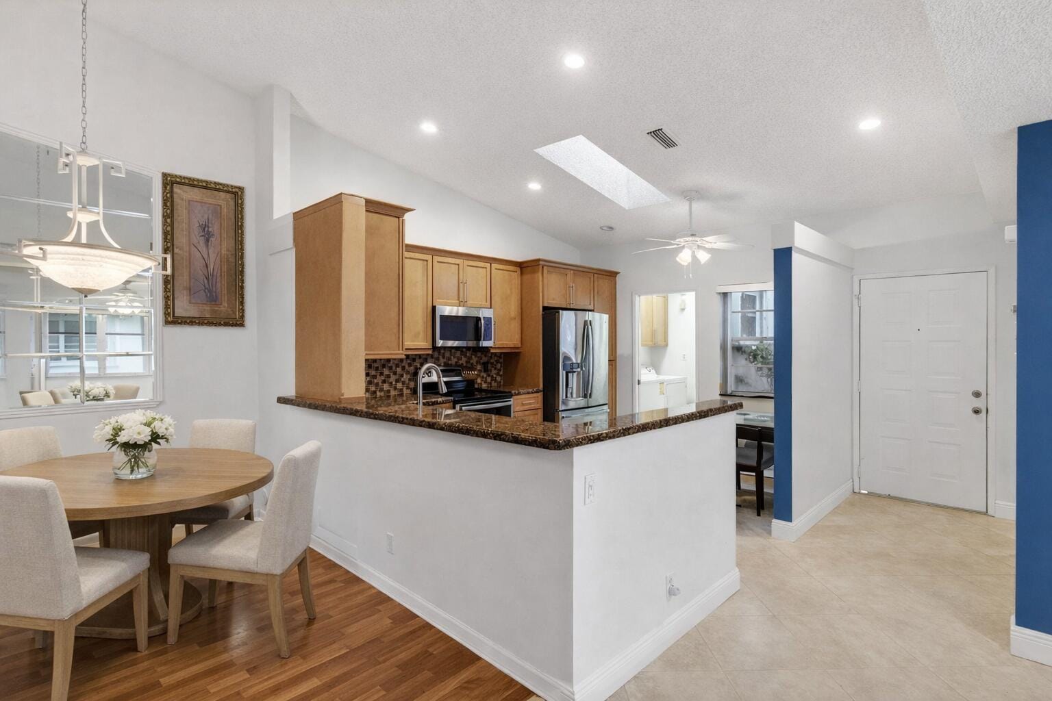 6135 Waldwick Circle — photo 6