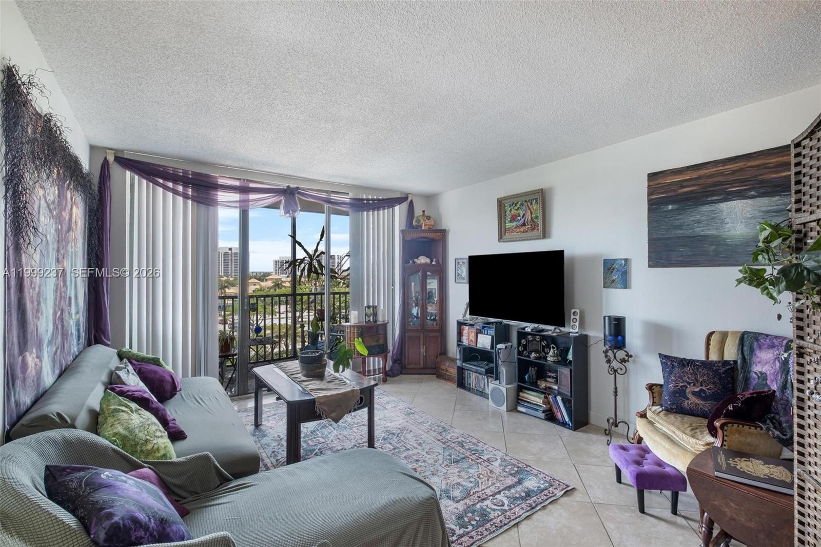 3475 N Country Club Drive 619, Aventura, FL 33180, Aventura