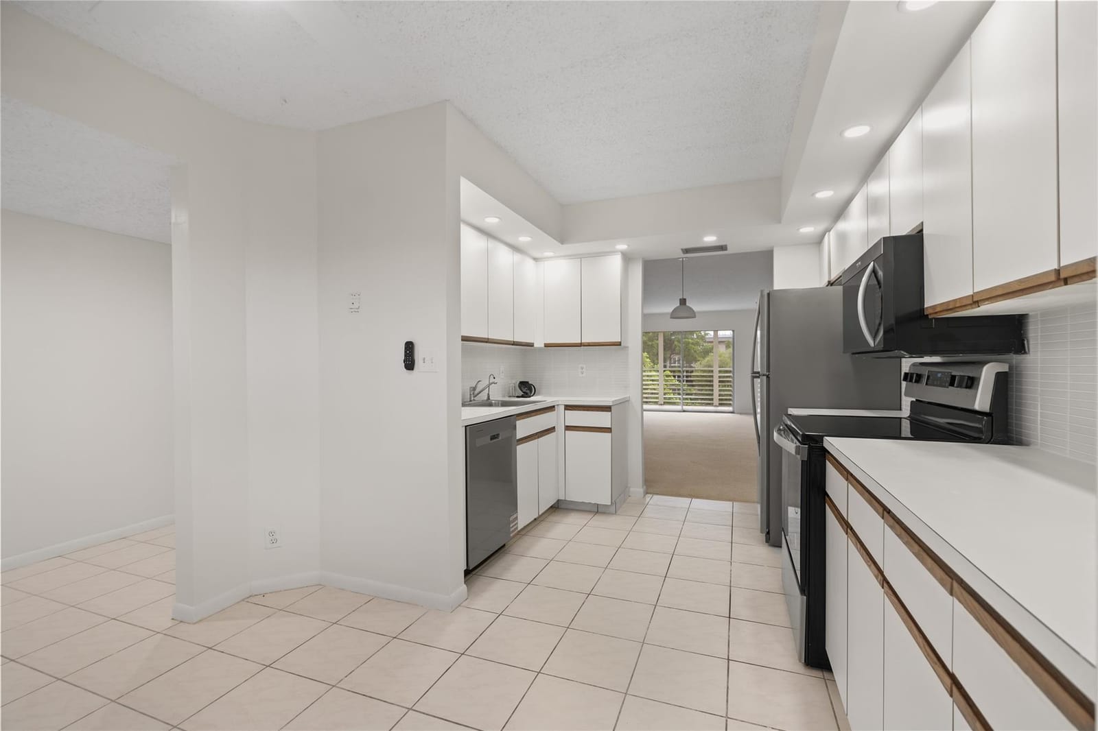 1801 Eleuthera Point J3, Coconut Creek, FL 33066 photo 5