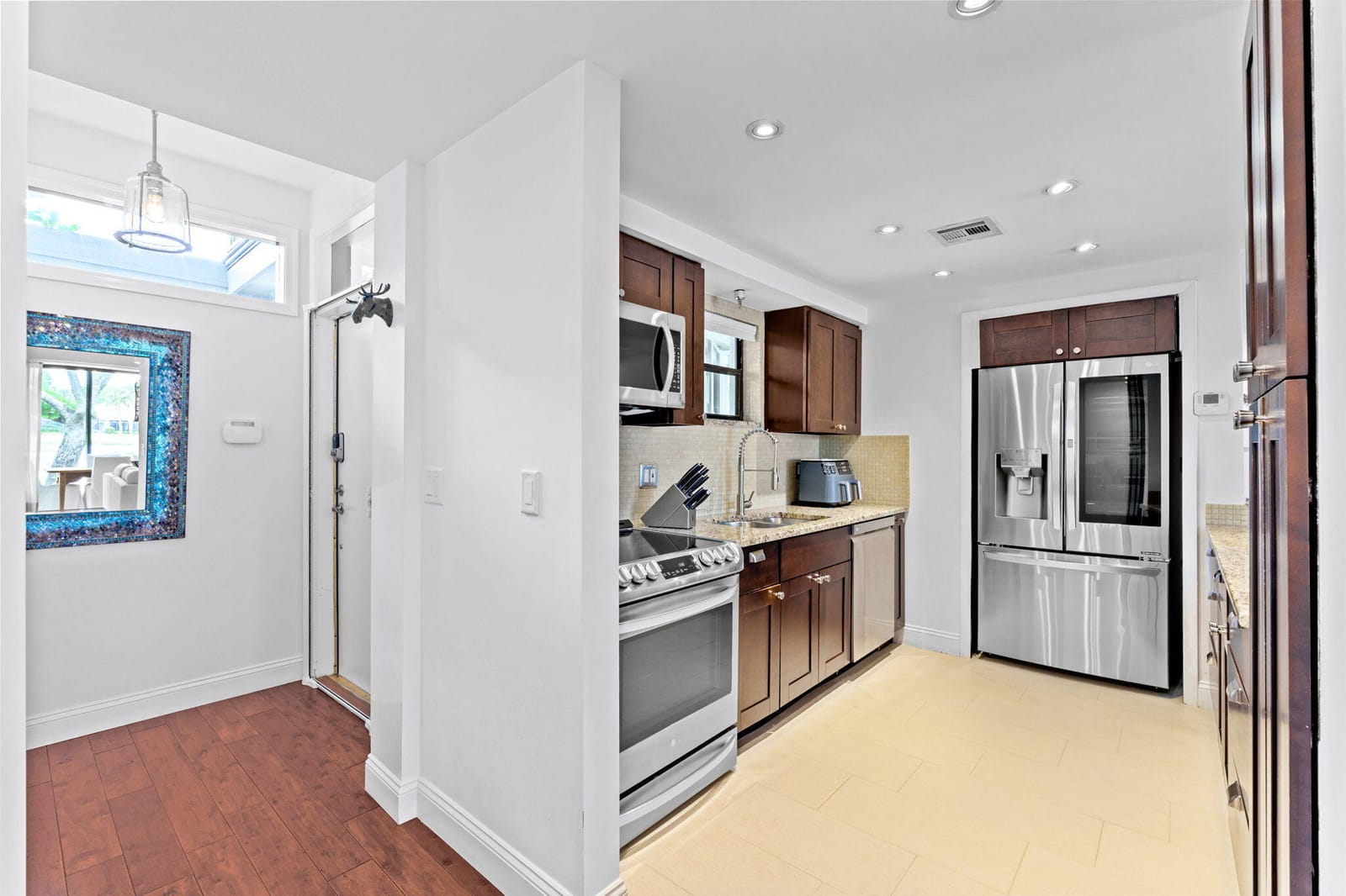 11830 Pebblewood Drive 101, Wellington, FL 33414 photo 6