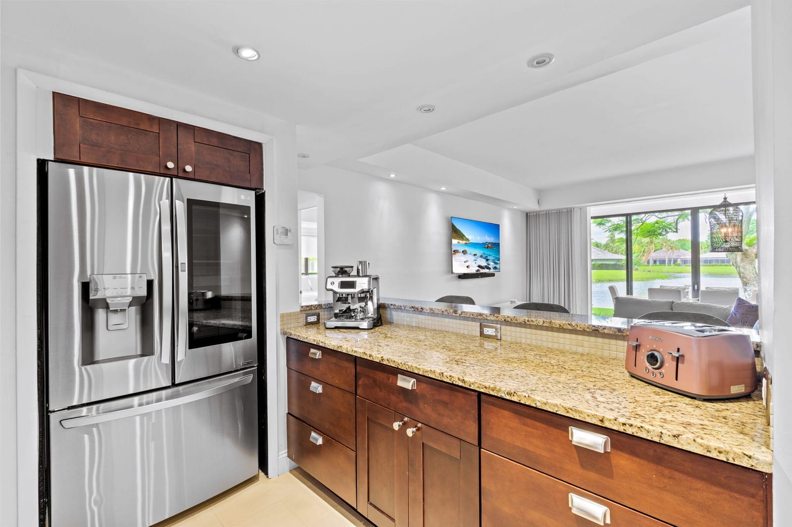 11830 Pebblewood Drive 101, Wellington, FL 33414 photo 9