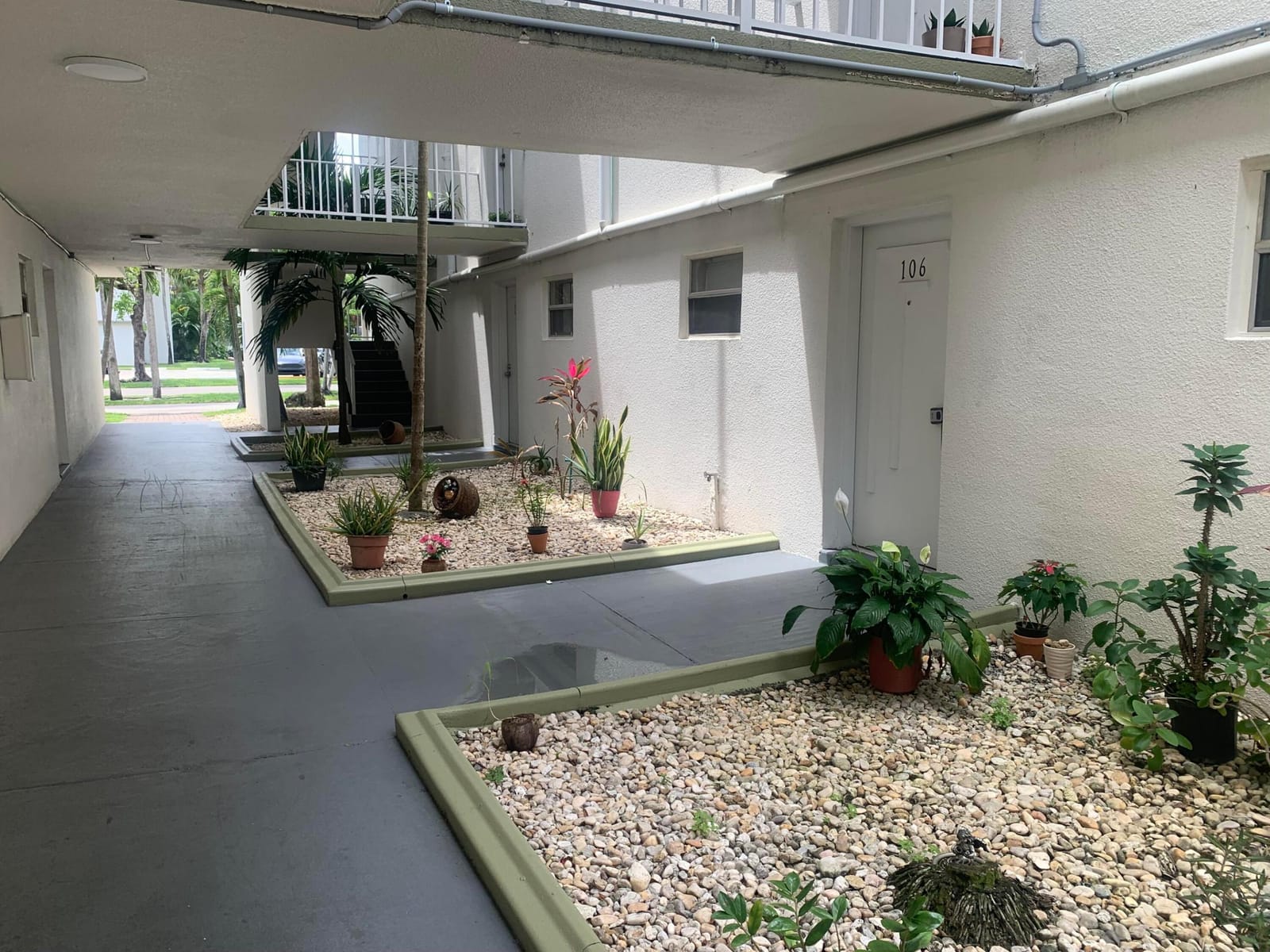 4255 N University Drive 106, Sunrise, FL 33351 photo 2