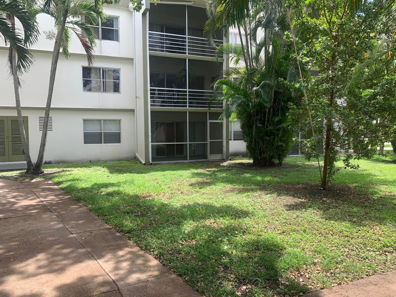 4255 N University Drive 106, Sunrise, FL 33351 photo 11