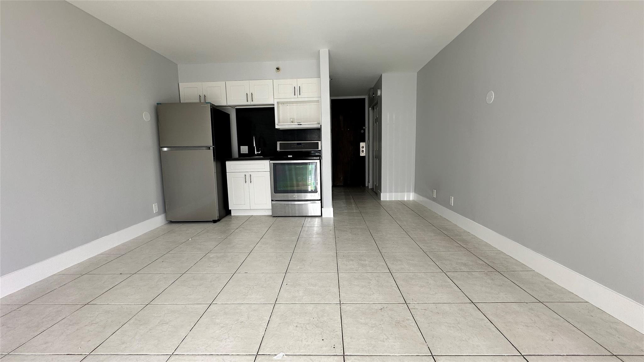 16450 NW 2nd Avenue 102, Miami, FL 33169, Miami