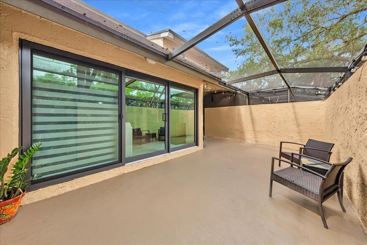 8715 Cleary Boulevard, Plantation, FL 33324 photo 13