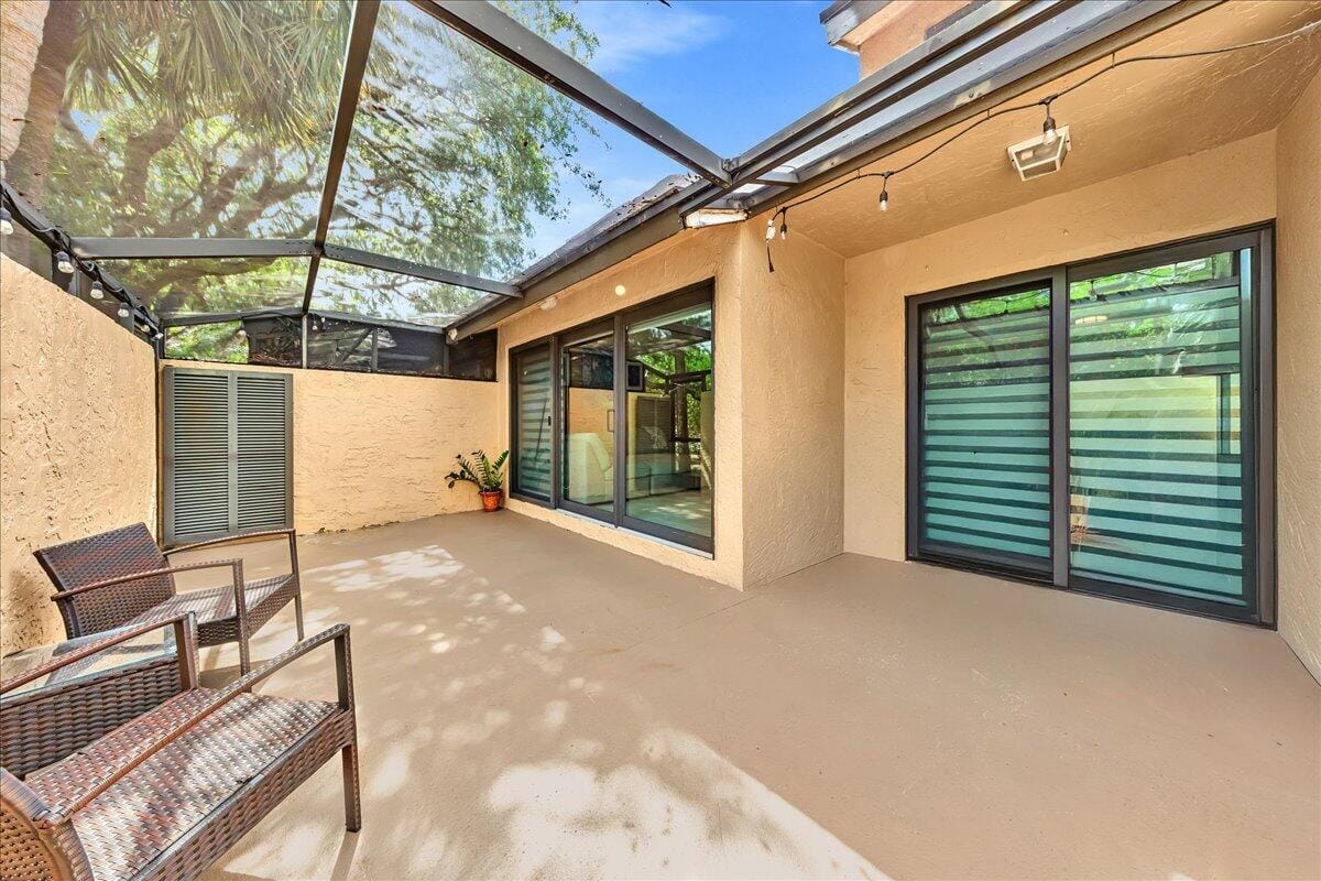 8715 Cleary Boulevard, Plantation, FL 33324 photo 14
