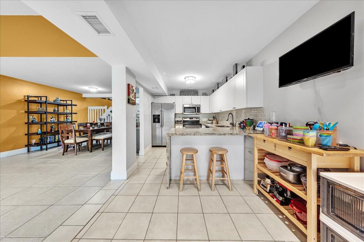 8715 Cleary Boulevard, Plantation, FL 33324 photo 18