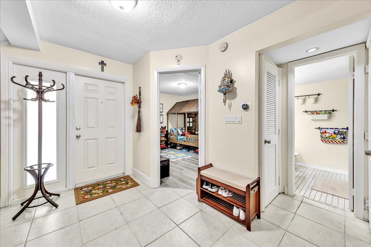 8715 Cleary Boulevard, Plantation, FL 33324 photo 8