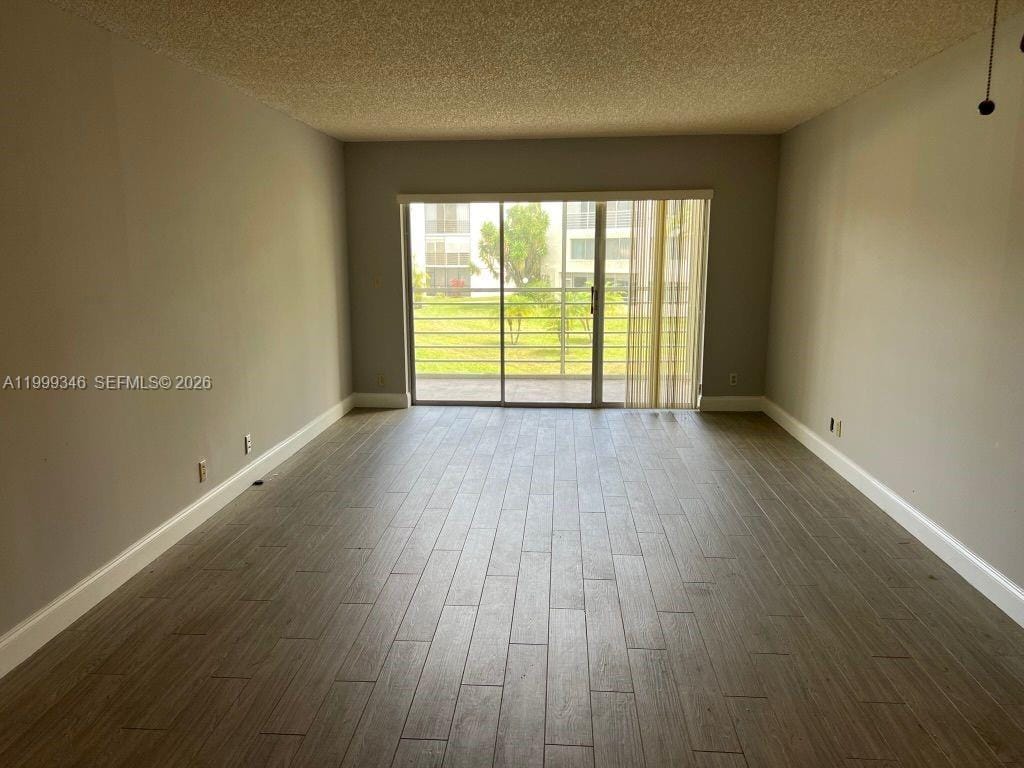 3186 Via Poinciana 211 211, Lake Worth, FL 33467 photo 10