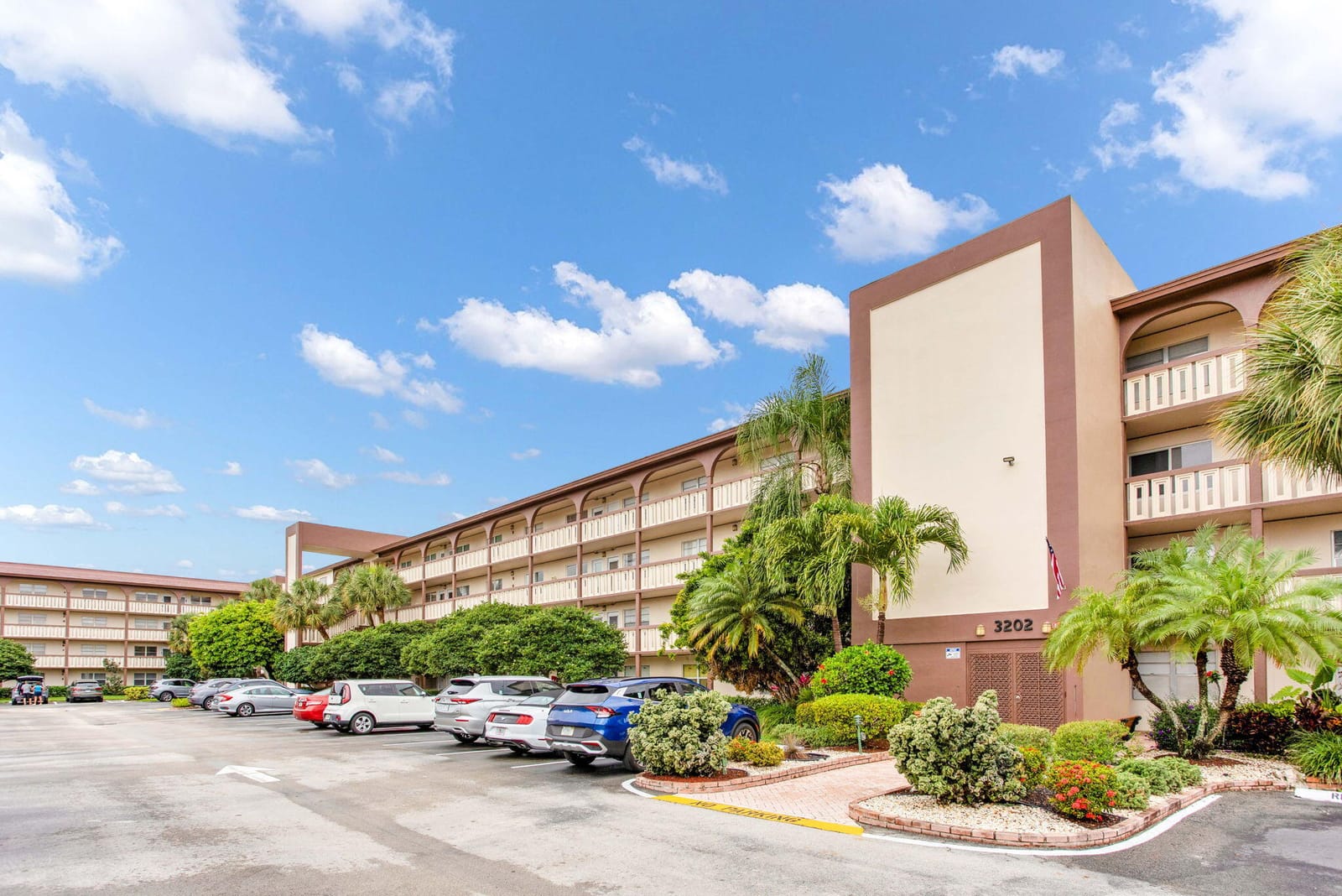 3202 Portofino Point E4, Coconut Creek, FL 33066 photo 29