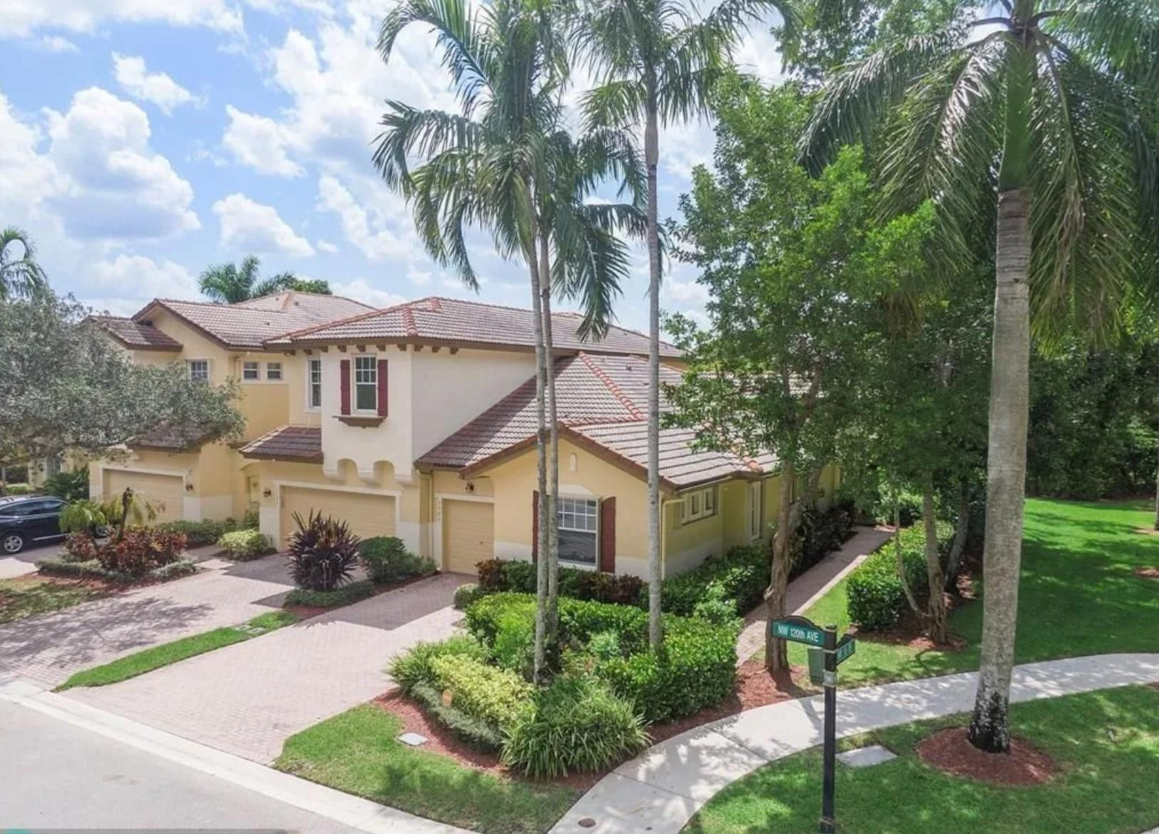 5784 NW 120th Avenue, Coral Springs, FL 33076, Coral Springs
