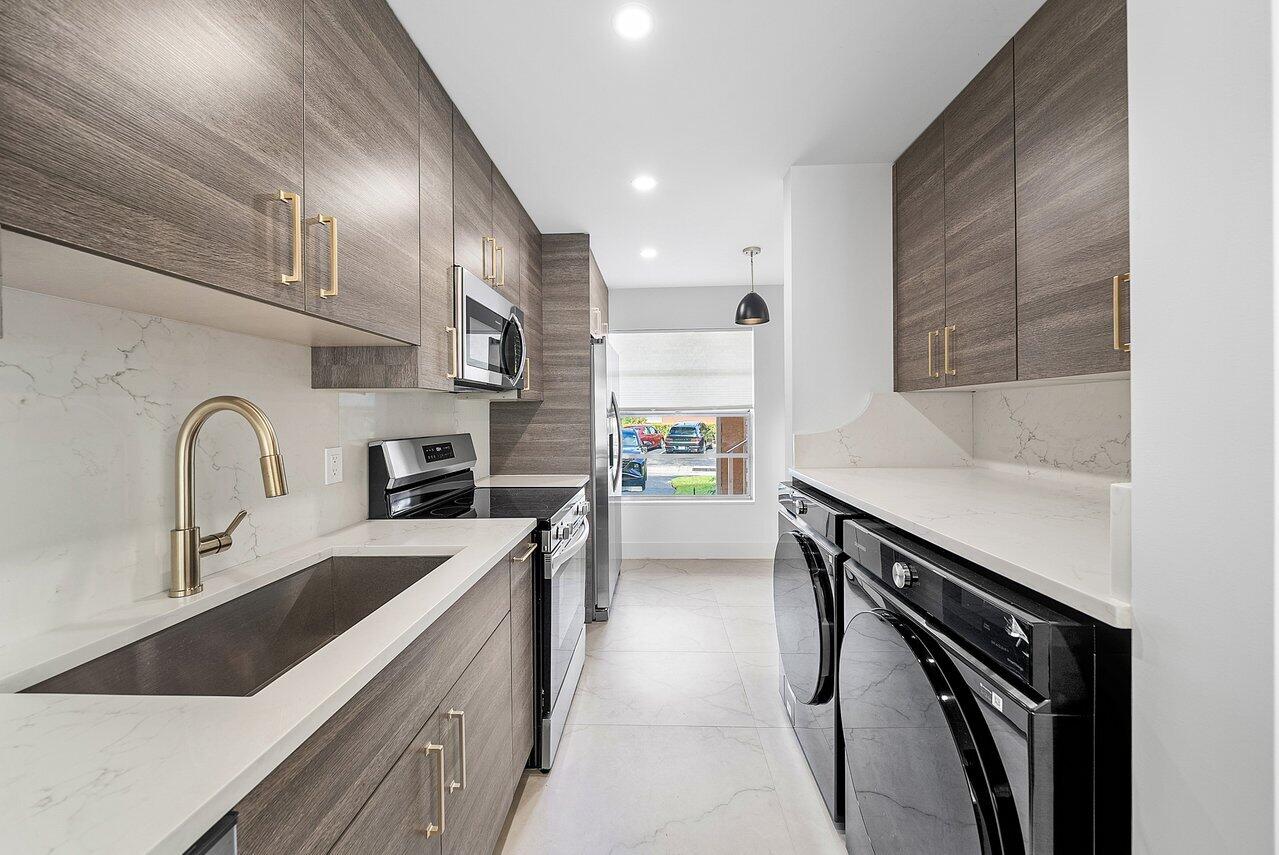 1541 NW 20th Avenue 101, Delray Beach, FL 33445, Delray Beach