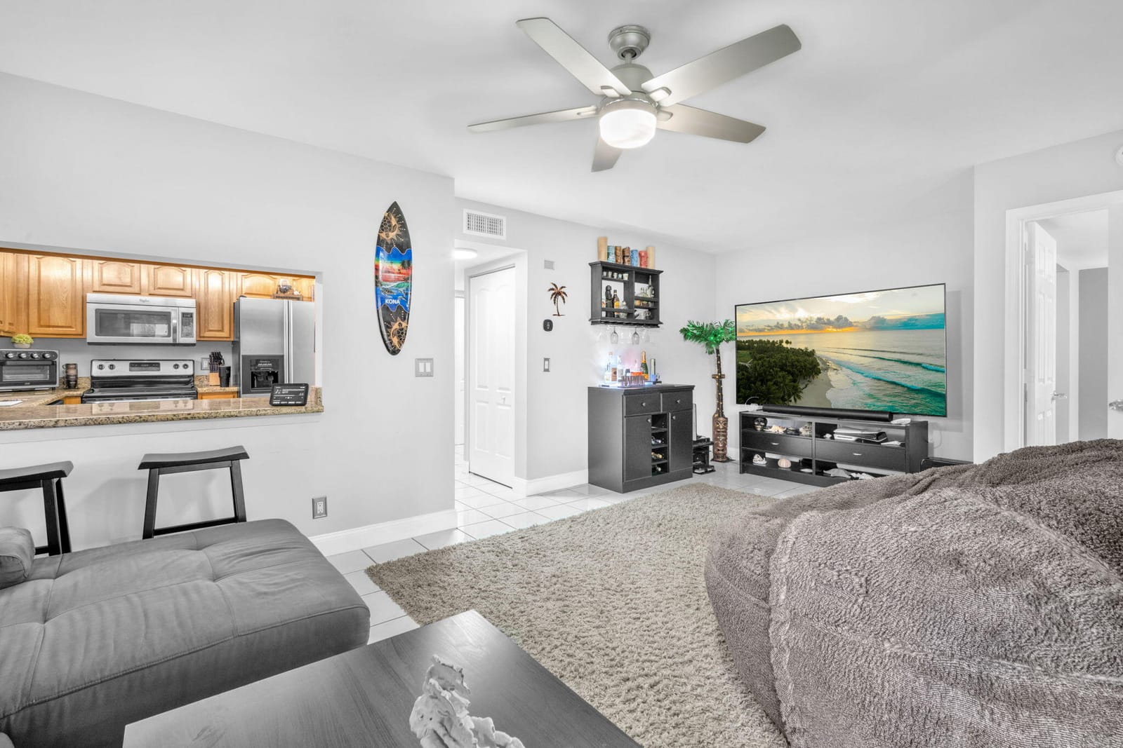 201 Republic Court, Deerfield Beach, FL 33442 photo 5