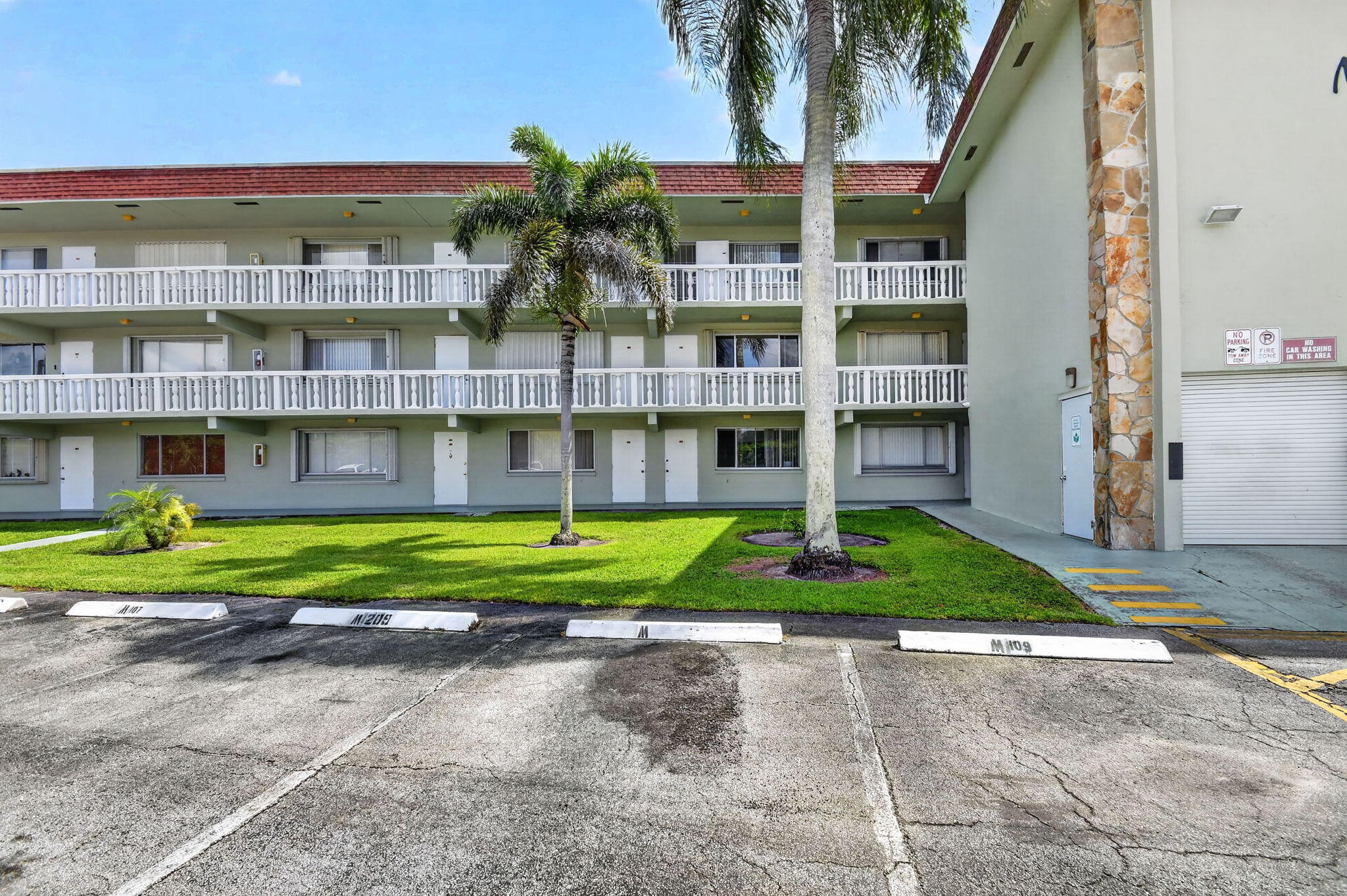3300 Springdale Boulevard 208, Palm Springs, FL 33461, Palm Springs