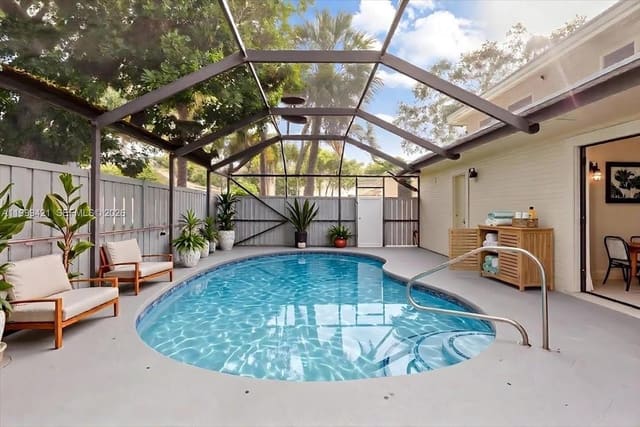 12680 Woodmill Drive, sold in Westwood Lakes, Palm Beach Gardens, FL