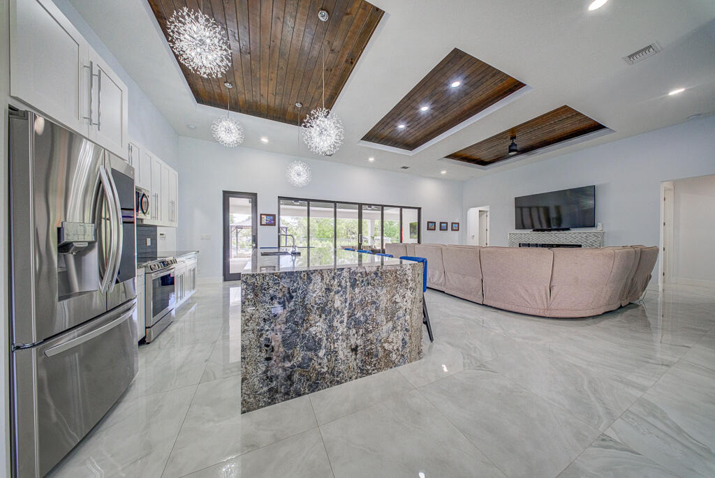 11165 Tangerine Boulevard, West Palm Beach, FL 33412 photo 17