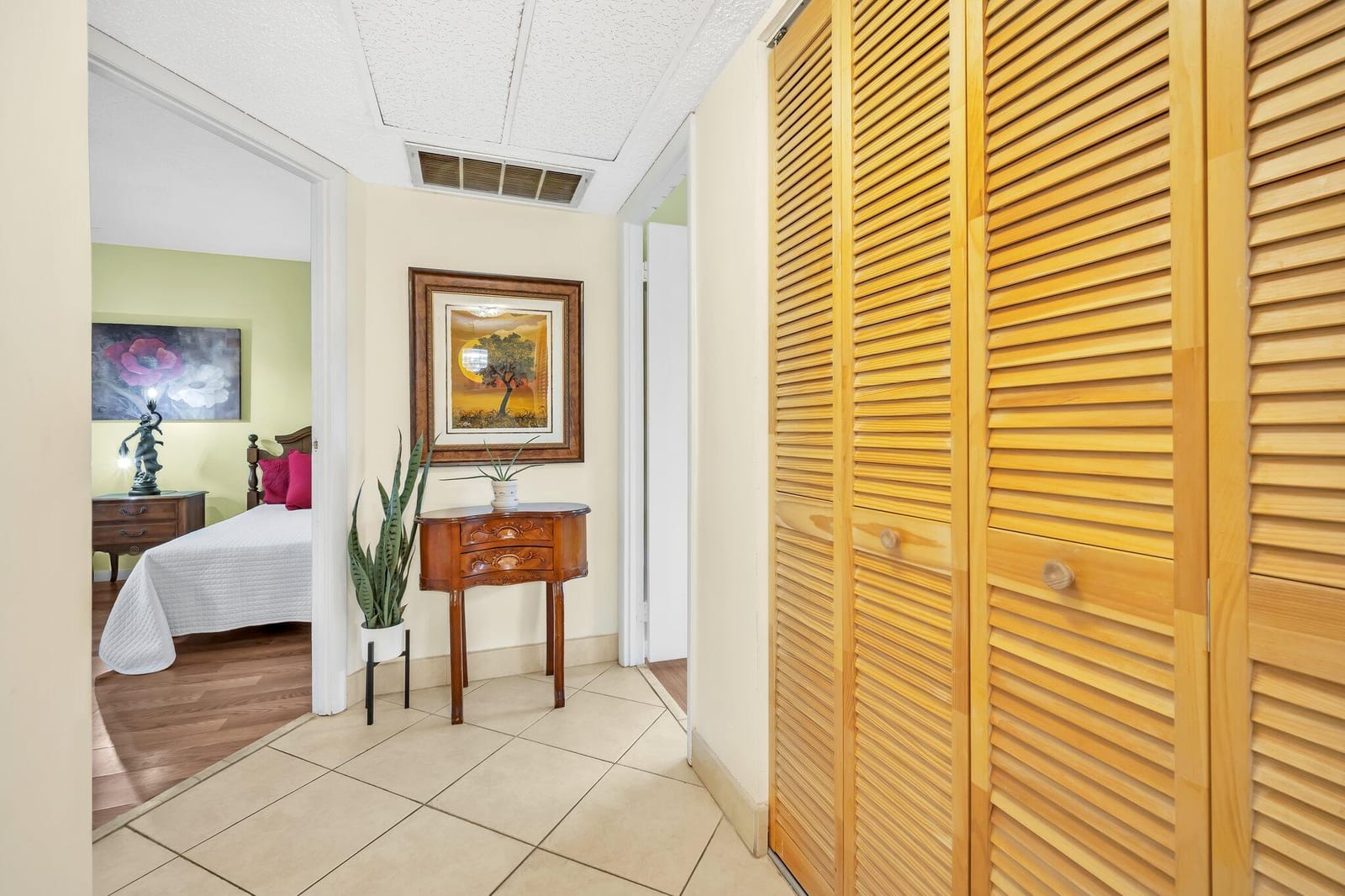 4805 NW 35th Street 412, Lauderdale Lakes, FL 33319 photo 11