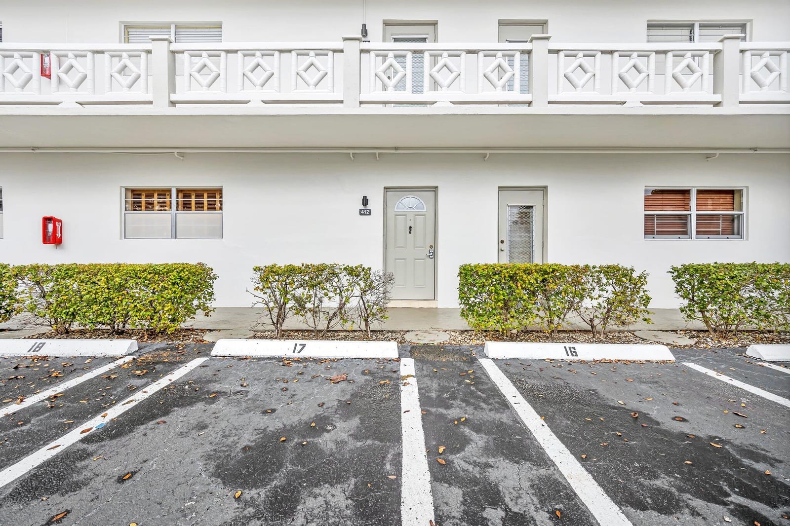 4805 NW 35th Street 412, Lauderdale Lakes, FL 33319 photo 25