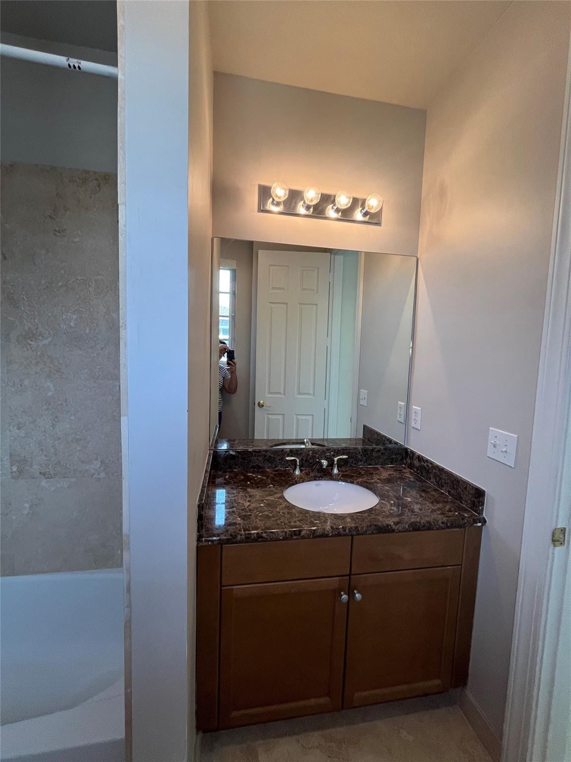 3932 Coral Heights Way, Oakland Park, FL 33308 photo 13