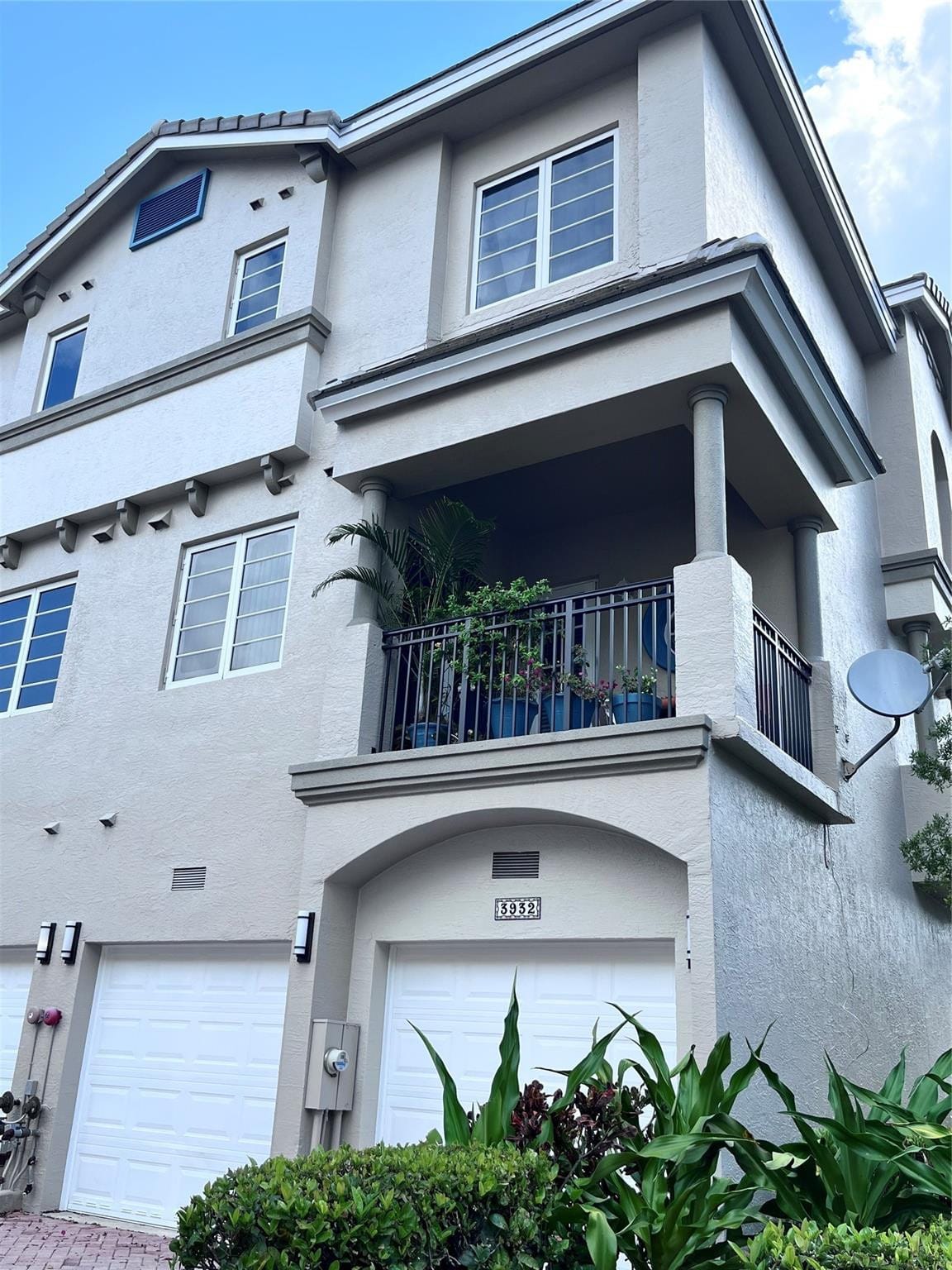 3932 Coral Heights Way — photo 3