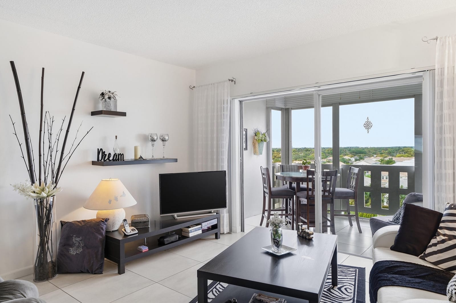 4330 Hillcrest Drive 804, Hollywood, FL 33021 photo 13