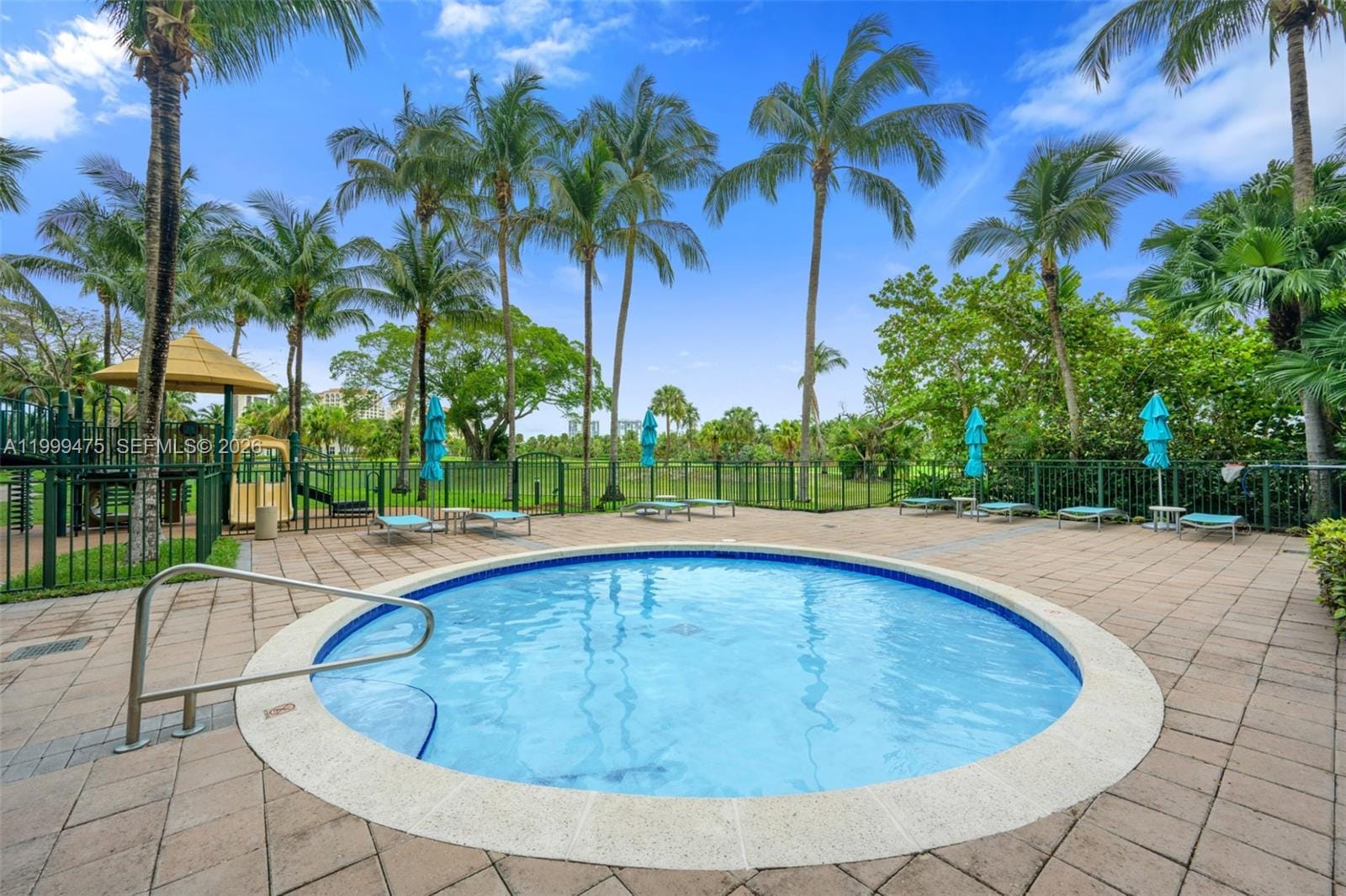 19501 W Country Club Drive 208, Aventura, FL 33180 photo 24