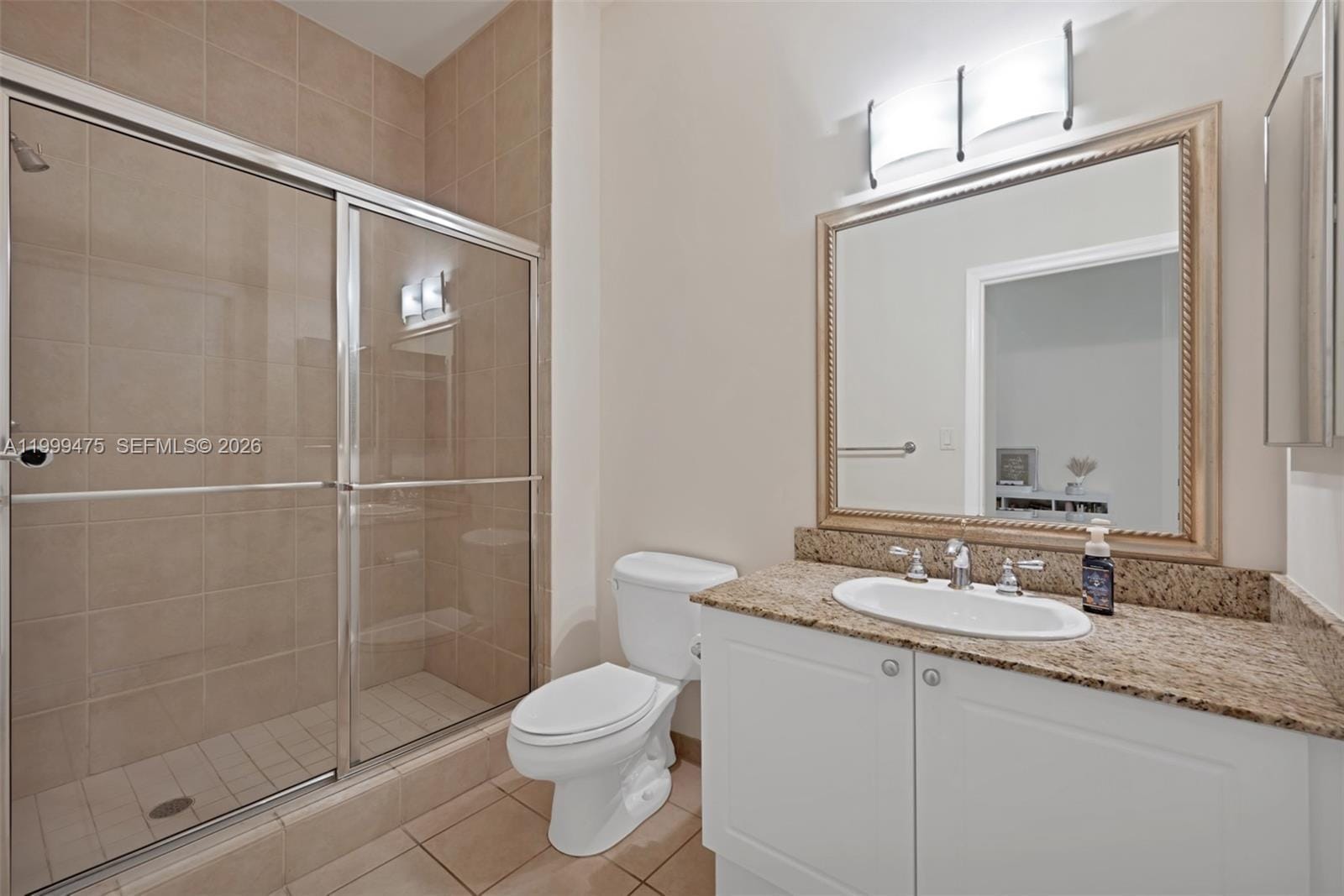 19501 W Country Club Drive 208 — photo 9