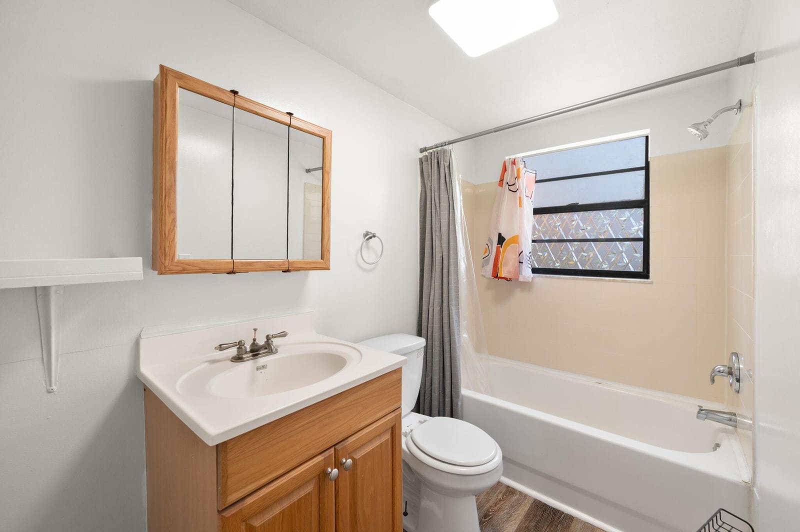 390 Baysinger Avenue — photo 12