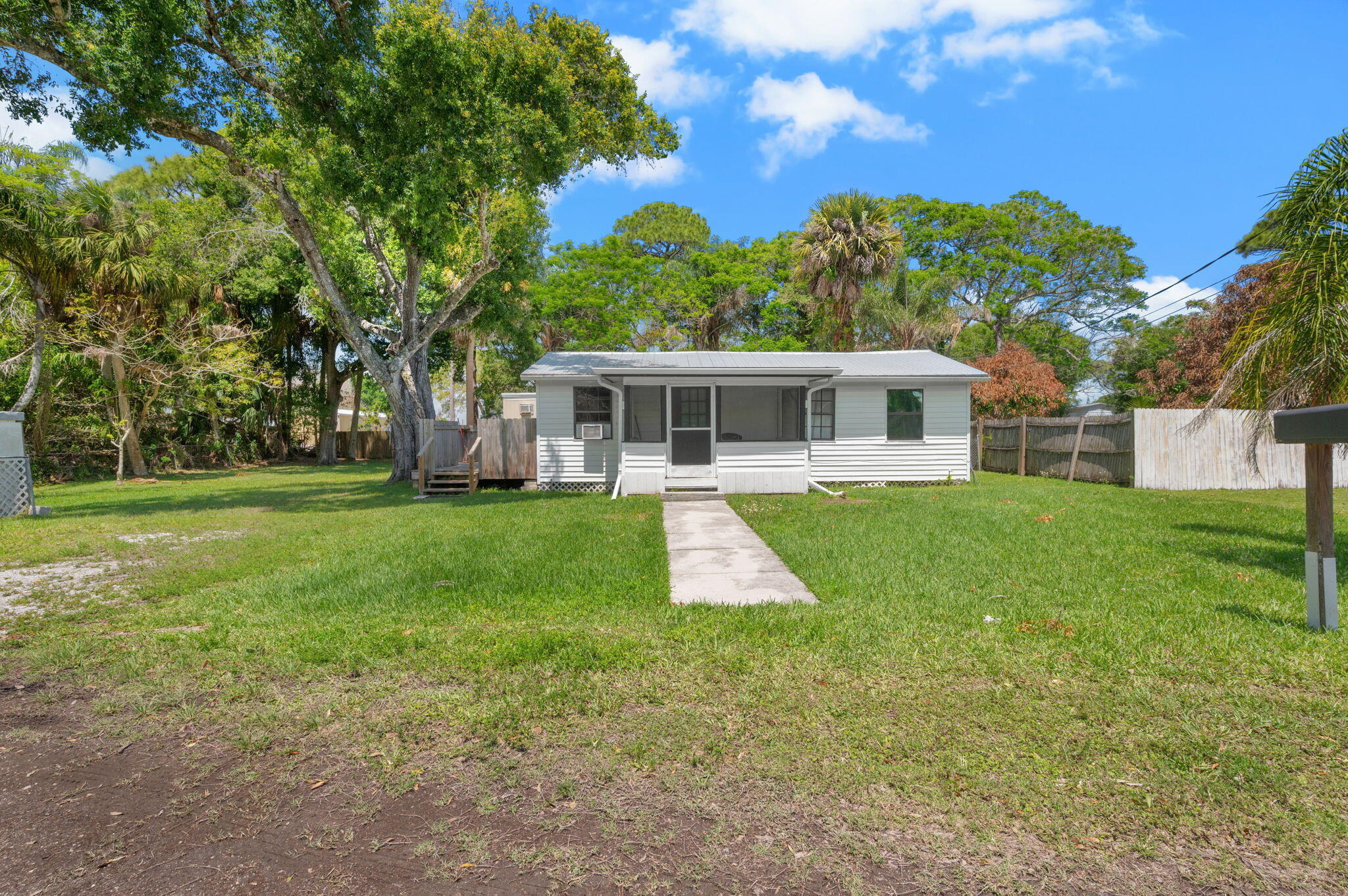 390 Baysinger Avenue, Fort Pierce, FL 34982, Fort Pierce