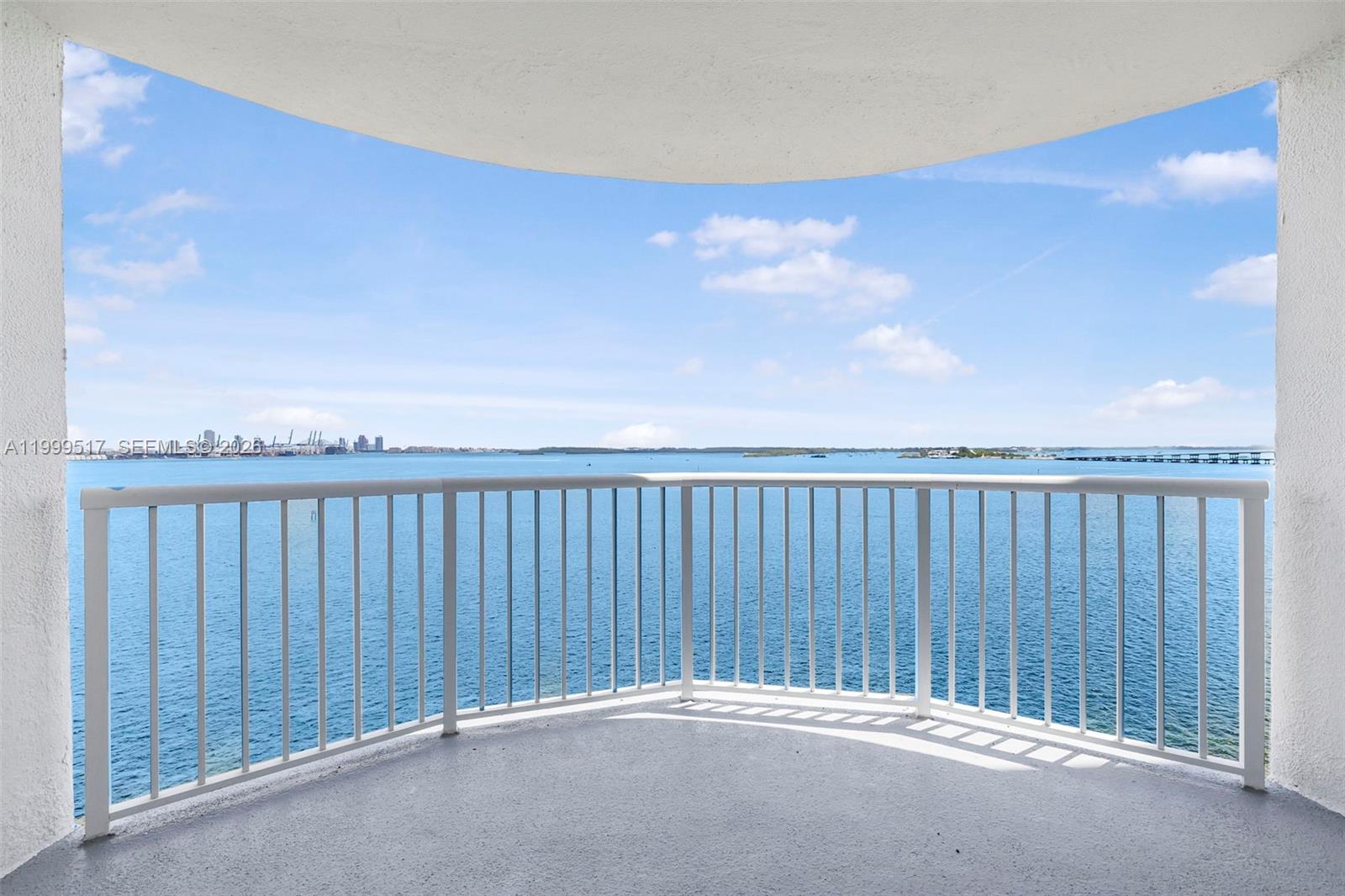 1420 Brickell Bay Drive 1401A, Miami, FL 33131, Miami