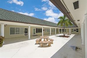 1490 S Military Trail, West Palm Beach, FL, West Palm Beach