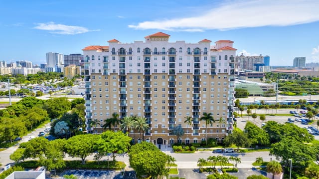 616 Clearwater Park Road Lp06, sold in Montecito Palm Beach Condo, West Palm Beach, FL