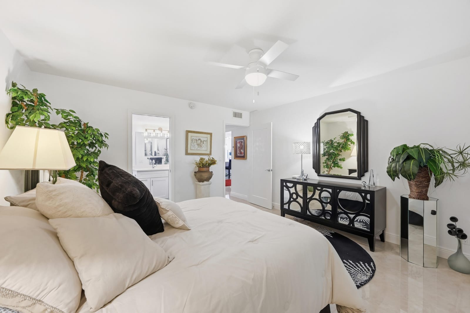 2403 Antigua Circle M1 — photo 10