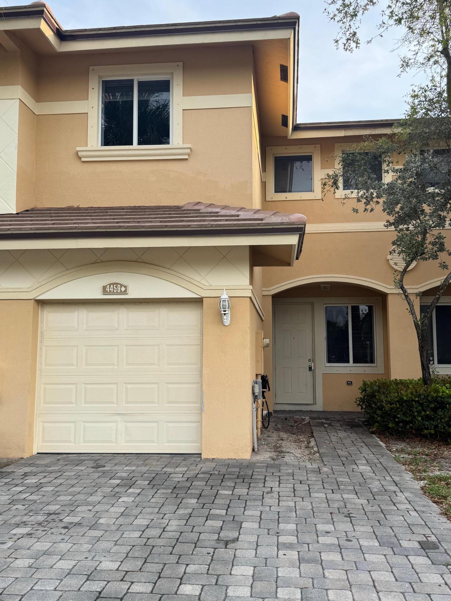 4459 Cotswold Hills Drive, Lake Worth Beach, FL 33461, Lake Worth Beach