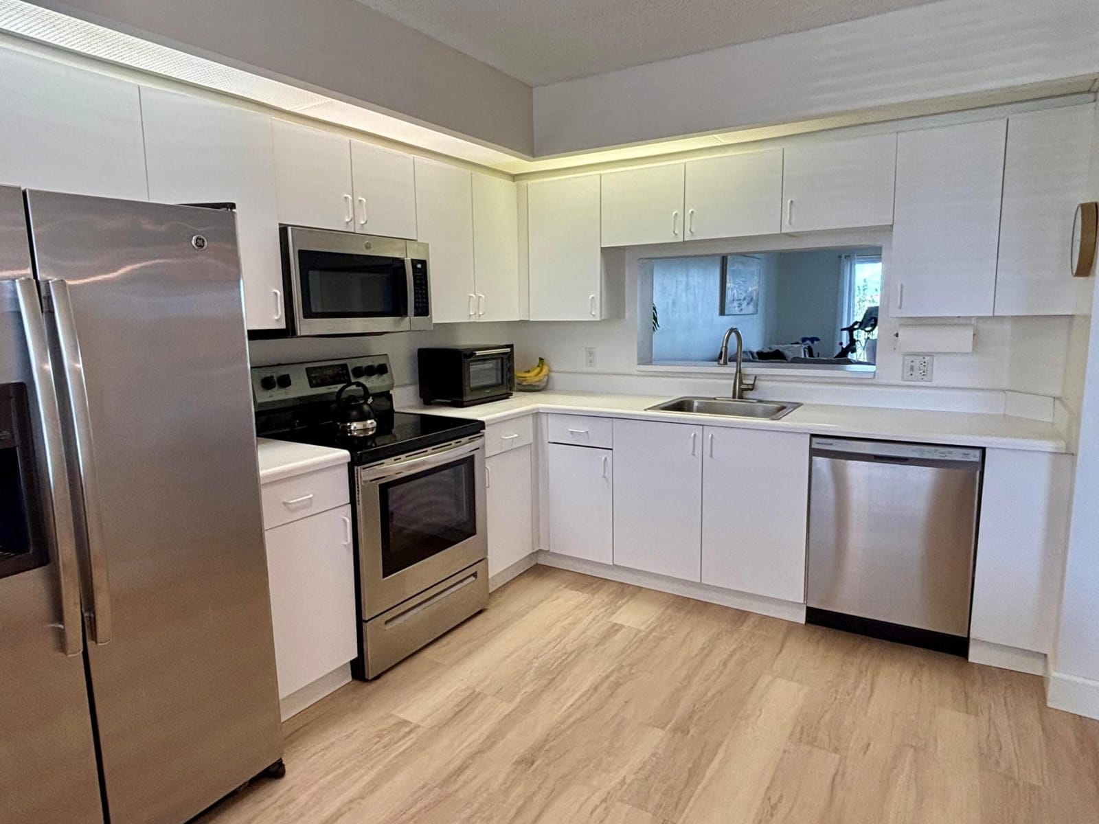 1400 SW 131st Way 408q, Pembroke Pines, FL 33027 photo 9