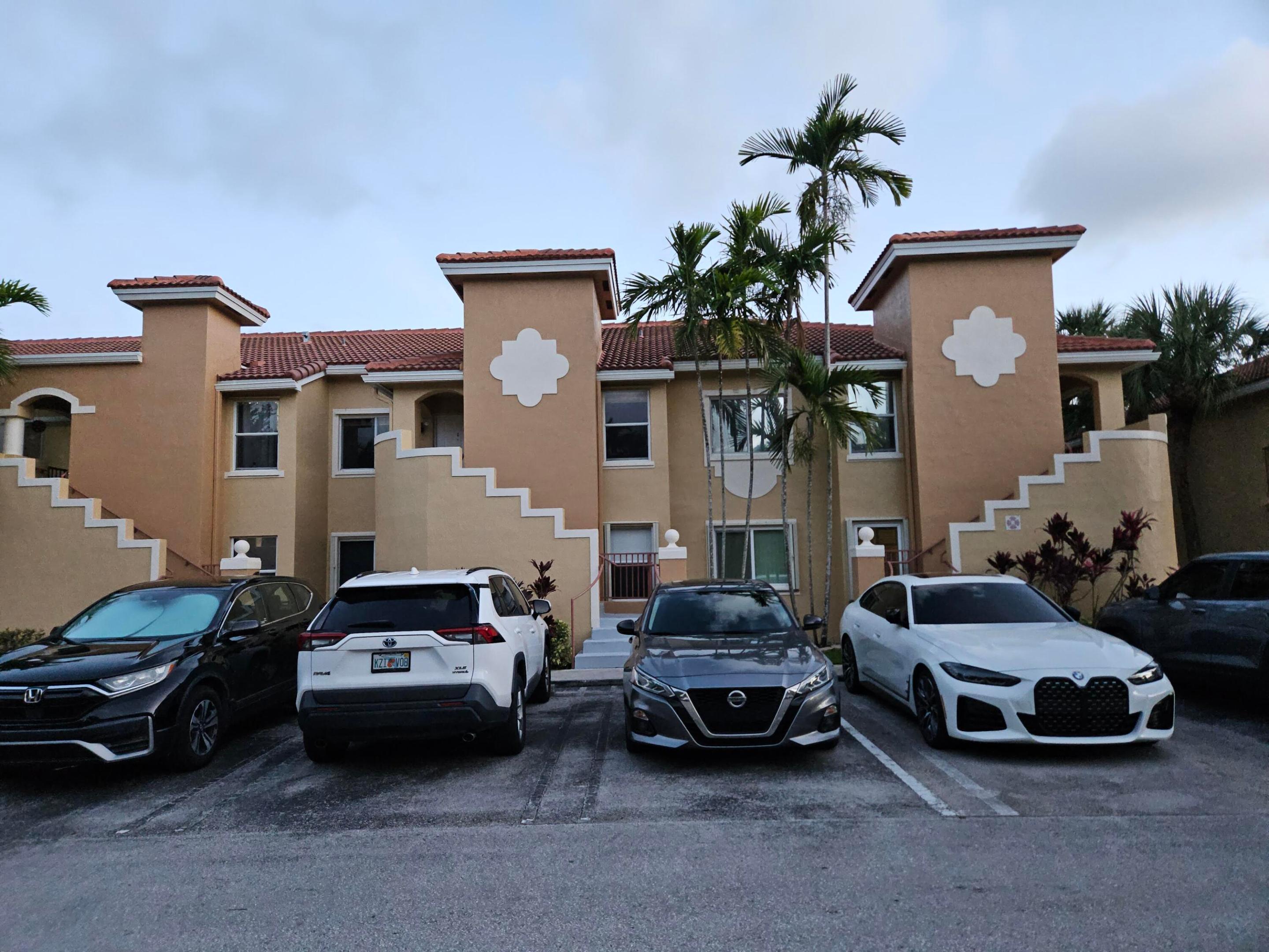 7900 NW 6th Street 205, Pembroke Pines, FL 33024, Pembroke Pines